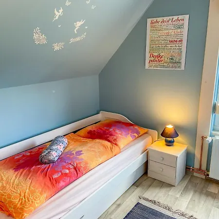 Ferienwohnung Up'n Dorp شقة Neukalen
